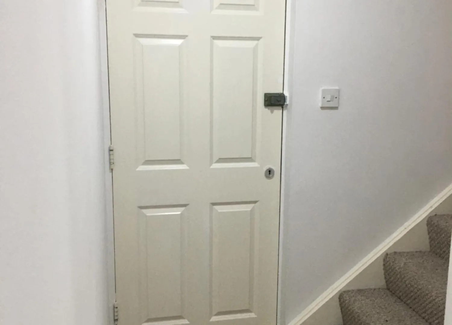 Central Spacious 3 Bedroom Apartment With Parking 더블린 0*,